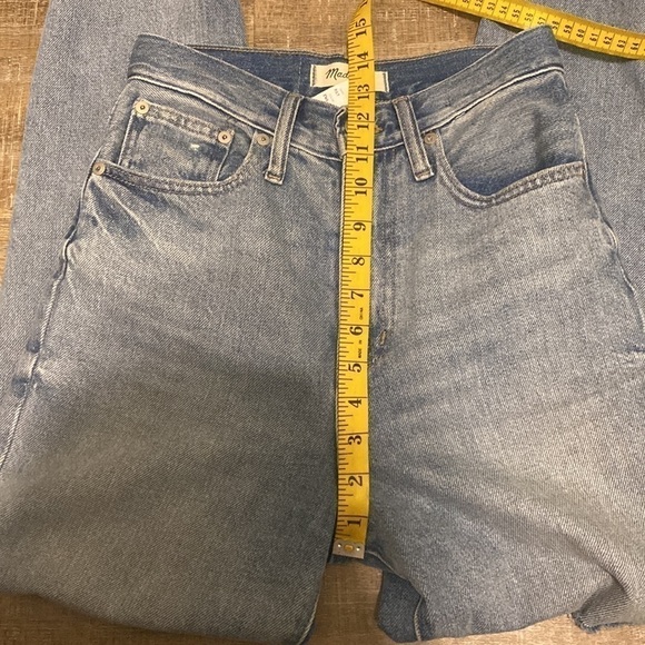 Madewell The Momjean in Gilford Wash: Ripped Edition | NWT| 23 | Ribcage Jeans - Picture 7 of 13